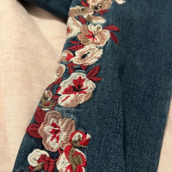 Ann Taylor embroidered jeans - Picture 2 of 5